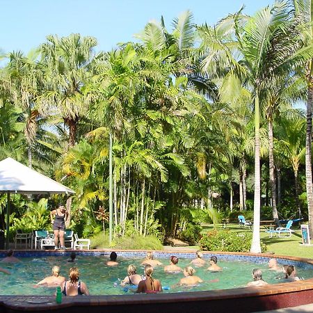 Ingenia Holidays Cairns Coconut Dış mekan fotoğraf The pool at the resort